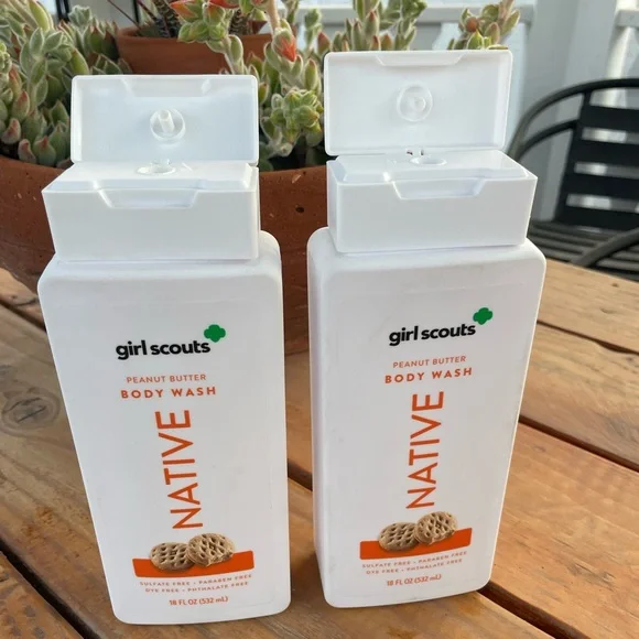 Native Limited Edition Girl Scouts Peanut Butter Cookie Body Wash!! NEW X 2 - Picture 3 of 3